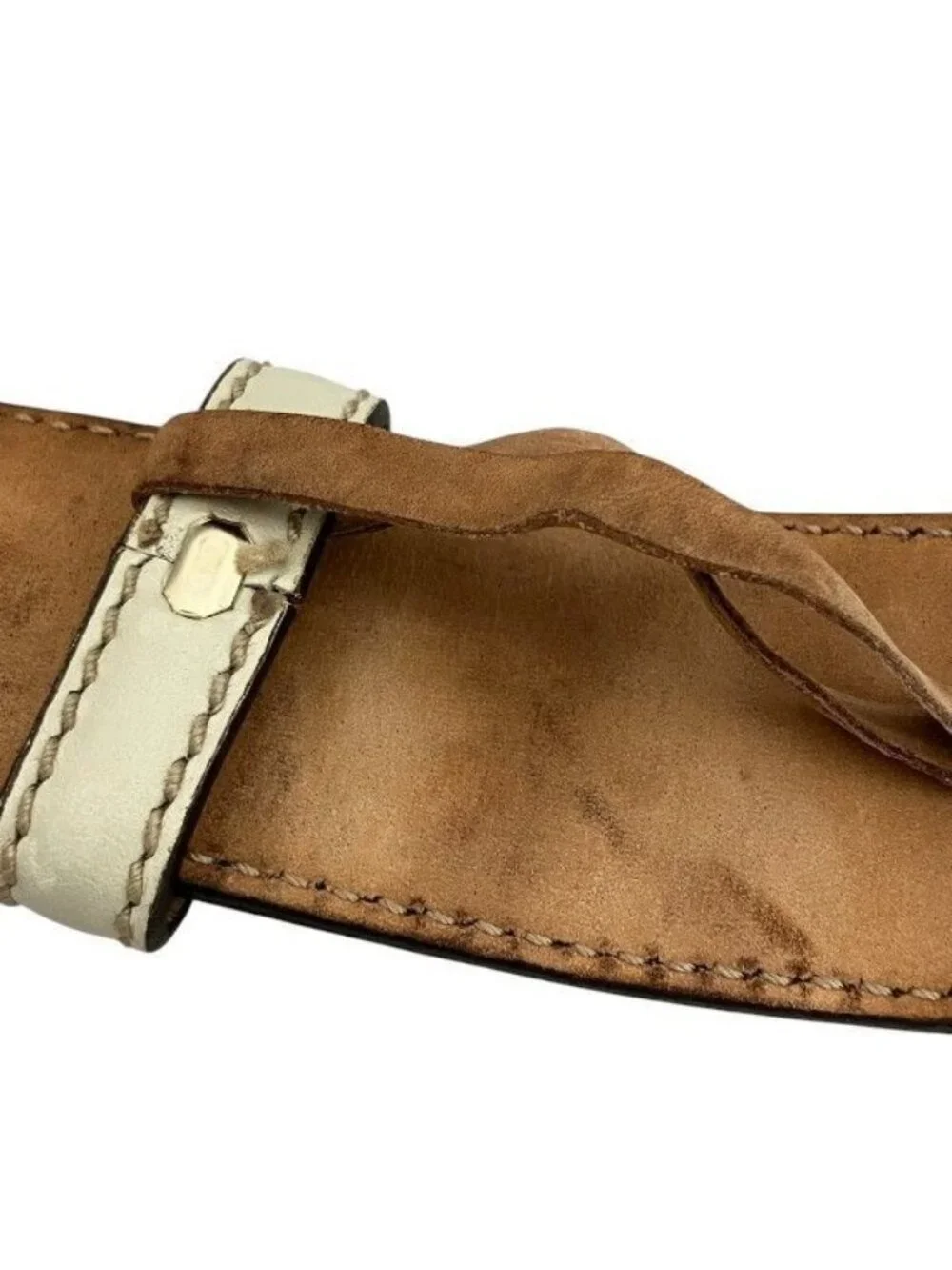 Gucci Interlocking Ivory Belt - Picture 9 of 9
